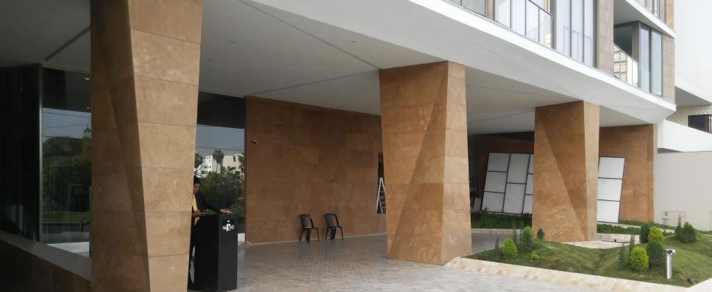 Color: Chocolate Cross Cut 
Project: Cladding, flooring, Lima, Peru